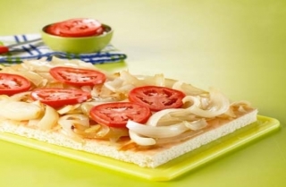 Fugazza de cebolla y tomate